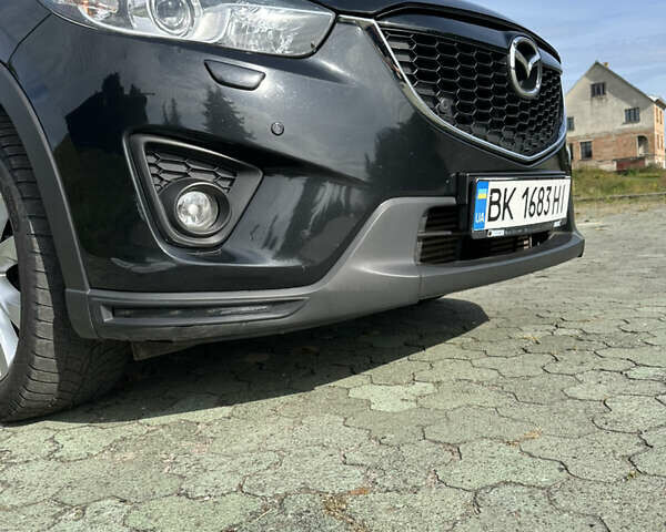 Черный Мазда СХ-5, объемом двигателя 2.19 л и пробегом 270 тыс. км за 10950 $, фото 6 на Automoto.ua