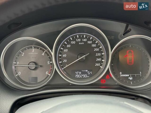 Черный Мазда СХ-5, объемом двигателя 2.2 л и пробегом 191 тыс. км за 11900 $, фото 15 на Automoto.ua