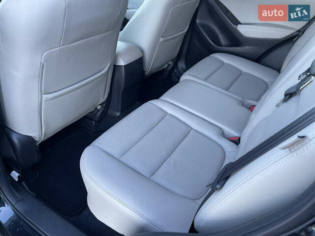 Черный Мазда СХ-5, объемом двигателя 2.2 л и пробегом 229 тыс. км за 13500 $, фото 14 на Automoto.ua