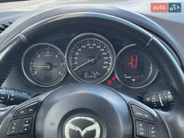 Черный Мазда СХ-5, объемом двигателя 2.2 л и пробегом 253 тыс. км за 10900 $, фото 25 на Automoto.ua