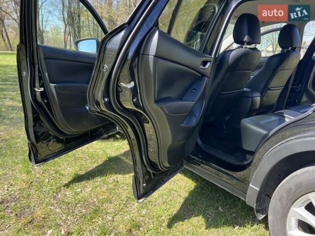 Черный Мазда СХ-5, объемом двигателя 2.2 л и пробегом 103 тыс. км за 12600 $, фото 16 на Automoto.ua