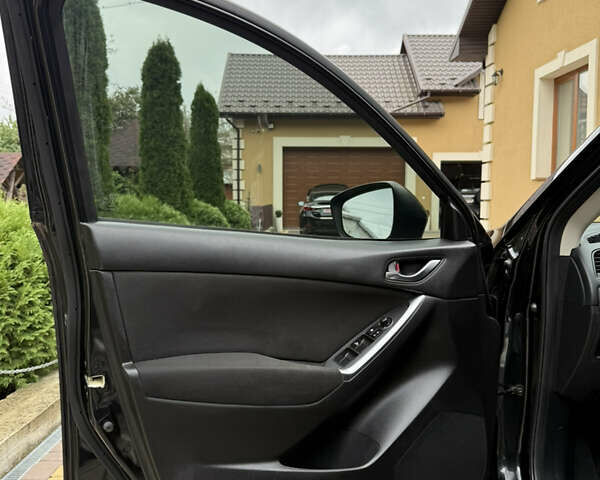 Чорний Мазда СХ-5, об'ємом двигуна 2 л та пробігом 212 тис. км за 10750 $, фото 13 на Automoto.ua