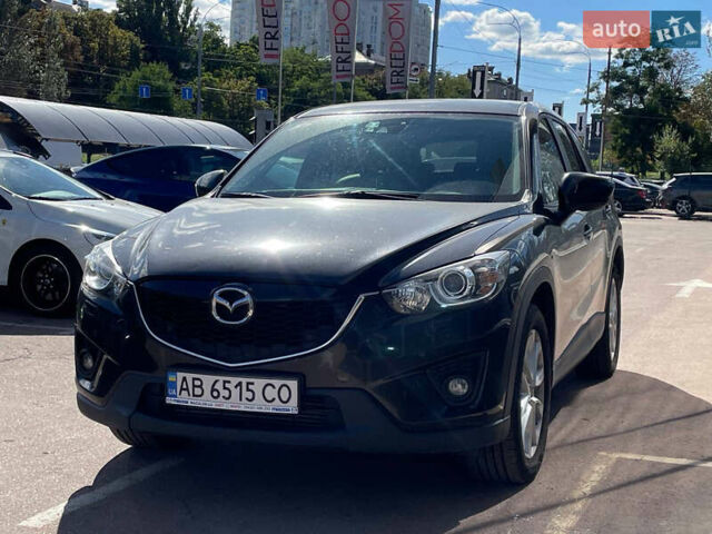 Черный Мазда СХ-5, объемом двигателя 2.2 л и пробегом 253 тыс. км за 12700 $, фото 2 на Automoto.ua