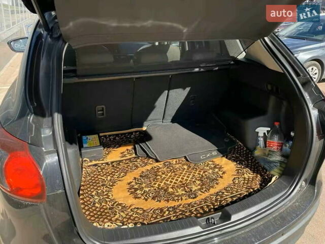 Черный Мазда СХ-5, объемом двигателя 2.2 л и пробегом 253 тыс. км за 10900 $, фото 16 на Automoto.ua