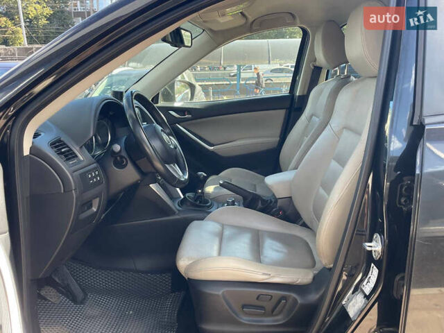 Черный Мазда СХ-5, объемом двигателя 2.2 л и пробегом 253 тыс. км за 12700 $, фото 8 на Automoto.ua
