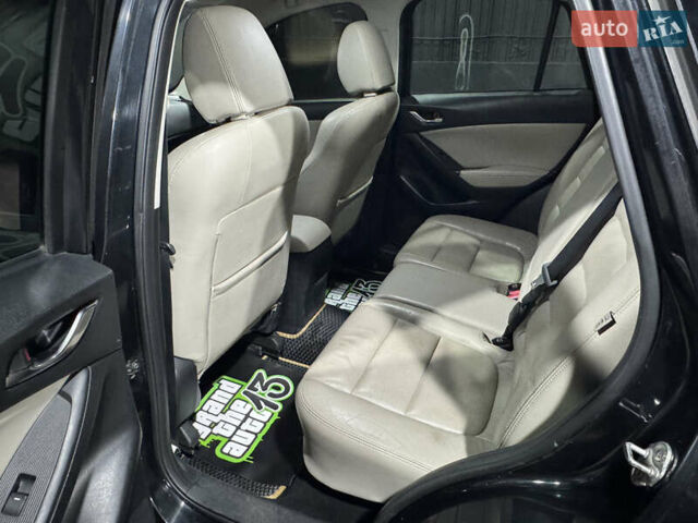 Черный Мазда СХ-5, объемом двигателя 2.2 л и пробегом 270 тыс. км за 11800 $, фото 25 на Automoto.ua