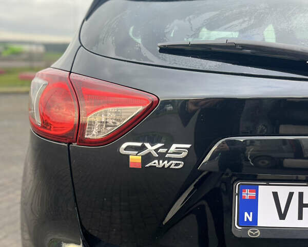 Черный Мазда СХ-5, объемом двигателя 2.2 л и пробегом 254 тыс. км за 13200 $, фото 14 на Automoto.ua