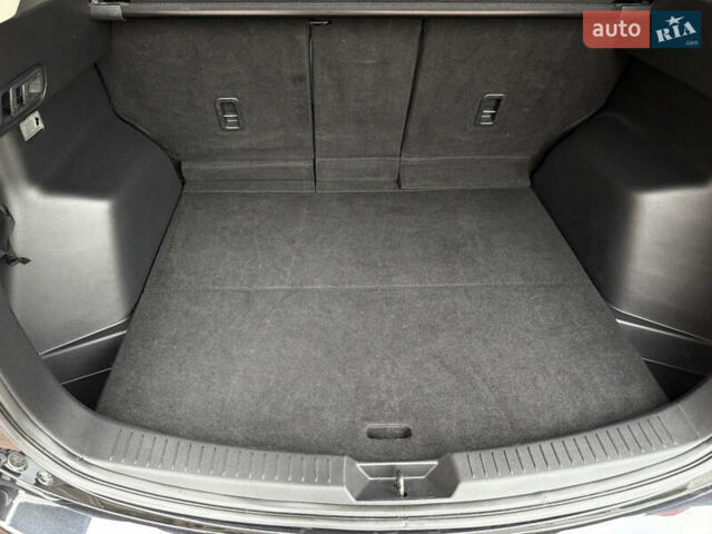 Черный Мазда СХ-5, объемом двигателя 2.2 л и пробегом 224 тыс. км за 13500 $, фото 97 на Automoto.ua