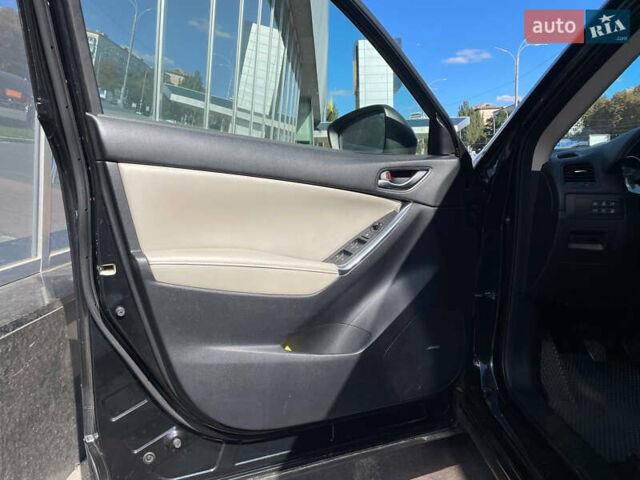 Черный Мазда СХ-5, объемом двигателя 2.2 л и пробегом 253 тыс. км за 12700 $, фото 18 на Automoto.ua