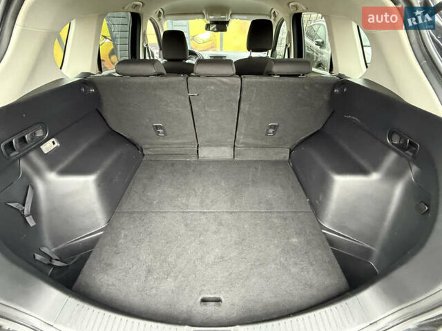 Черный Мазда СХ-5, объемом двигателя 2.2 л и пробегом 202 тыс. км за 13700 $, фото 37 на Automoto.ua