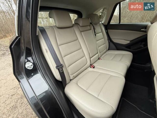 Черный Мазда СХ-5, объемом двигателя 2.2 л и пробегом 191 тыс. км за 11900 $, фото 26 на Automoto.ua