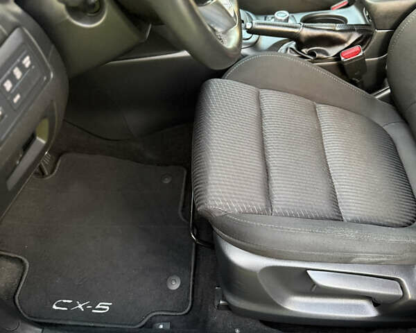Чорний Мазда СХ-5, об'ємом двигуна 2.2 л та пробігом 156 тис. км за 13450 $, фото 38 на Automoto.ua