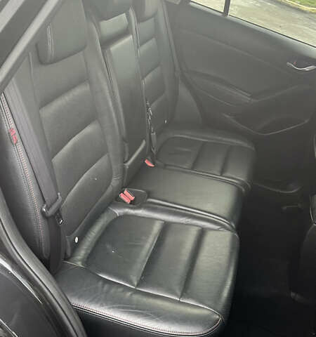 Черный Мазда СХ-5, объемом двигателя 2.2 л и пробегом 254 тыс. км за 13200 $, фото 30 на Automoto.ua