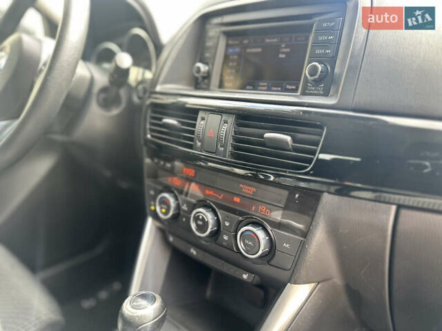 Мазда СХ-5 2012 в Луцке на Automoto.ua Черный Мазда СХ-5, объемом двигателя 2.2 л и пробегом 230 тыс. км за 13499 $, фото 25 на Automoto.ua