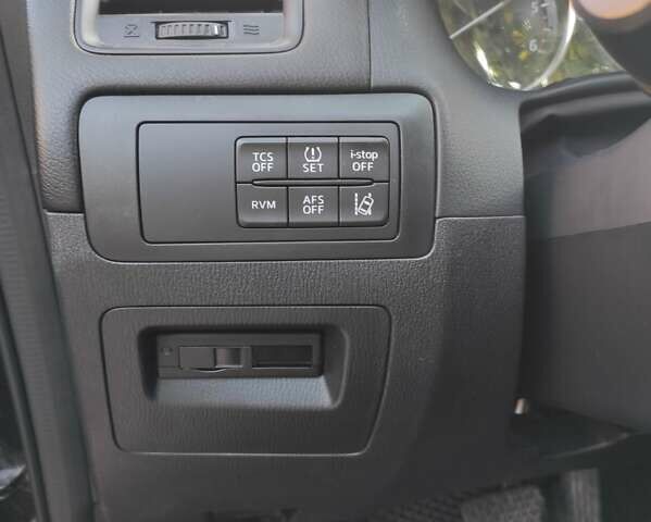 Чорний Мазда СХ-5, об'ємом двигуна 2.19 л та пробігом 206 тис. км за 13900 $, фото 14 на Automoto.ua