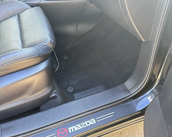 Мазда СХ-5 2013 в Ивано-Франковске на Automoto.ua Черный Мазда СХ-5, объемом двигателя 2.19 л и пробегом 265 тыс. км за 11800 $, фото 6 на Automoto.ua