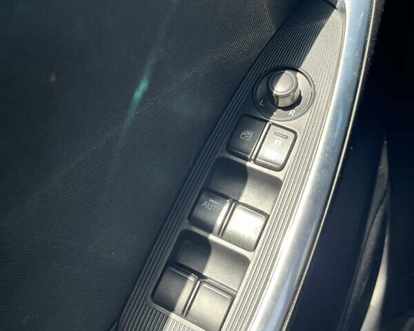 Черный Мазда СХ-5, объемом двигателя 2 л и пробегом 210 тыс. км за 11999 $, фото 16 на Automoto.ua