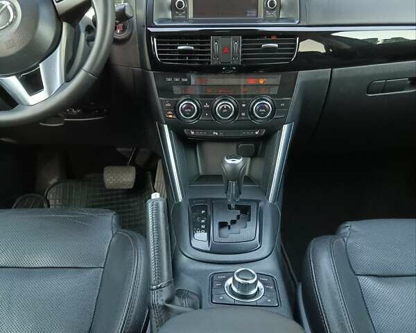 Черный Мазда СХ-5, объемом двигателя 2.2 л и пробегом 224 тыс. км за 14250 $, фото 113 на Automoto.ua