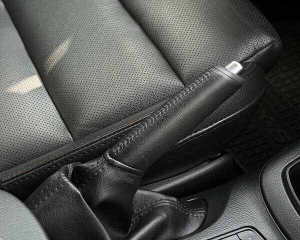 Черный Мазда СХ-5, объемом двигателя 2.2 л и пробегом 165 тыс. км за 12750 $, фото 88 на Automoto.ua