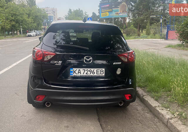 Черный Мазда СХ-5, объемом двигателя 2 л и пробегом 124 тыс. км за 13500 $, фото 4 на Automoto.ua