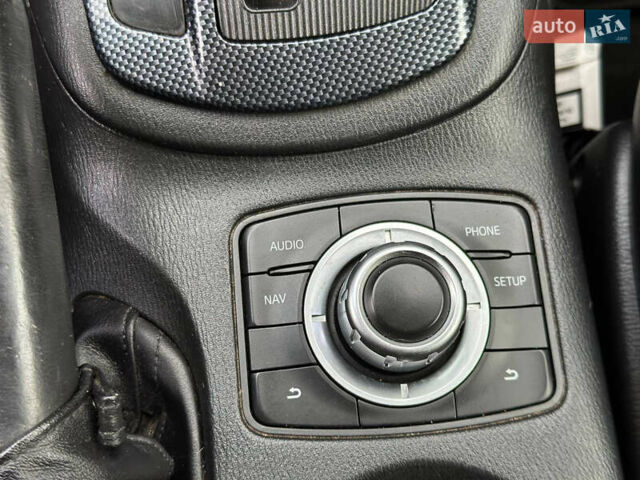 Черный Мазда СХ-5, объемом двигателя 2.2 л и пробегом 185 тыс. км за 12900 $, фото 22 на Automoto.ua