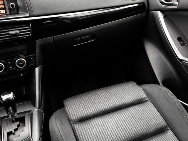 Чорний Мазда СХ-5, об'ємом двигуна 2.2 л та пробігом 211 тис. км за 12800 $, фото 16 на Automoto.ua