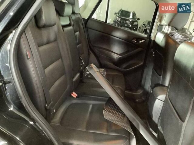 Чорний Мазда СХ-5, об'ємом двигуна 2.19 л та пробігом 188 тис. км за 15000 $, фото 3 на Automoto.ua