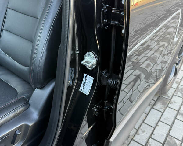 Черный Мазда СХ-5, объемом двигателя 2.2 л и пробегом 166 тыс. км за 14200 $, фото 88 на Automoto.ua