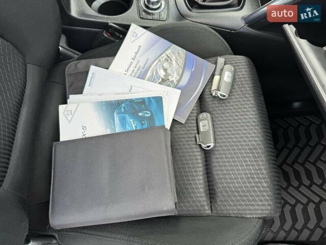 Черный Мазда СХ-5, объемом двигателя 2.2 л и пробегом 206 тыс. км за 11700 $, фото 21 на Automoto.ua