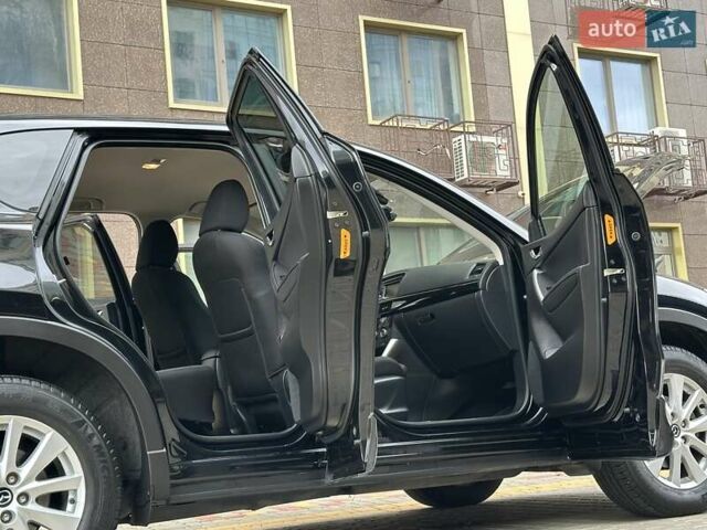 Черный Мазда СХ-5, объемом двигателя 2.49 л и пробегом 109 тыс. км за 15700 $, фото 10 на Automoto.ua