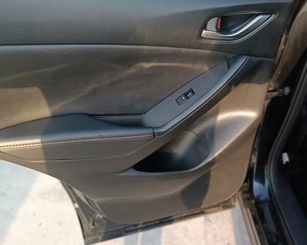 Черный Мазда СХ-5, объемом двигателя 2.2 л и пробегом 211 тыс. км за 14100 $, фото 18 на Automoto.ua
