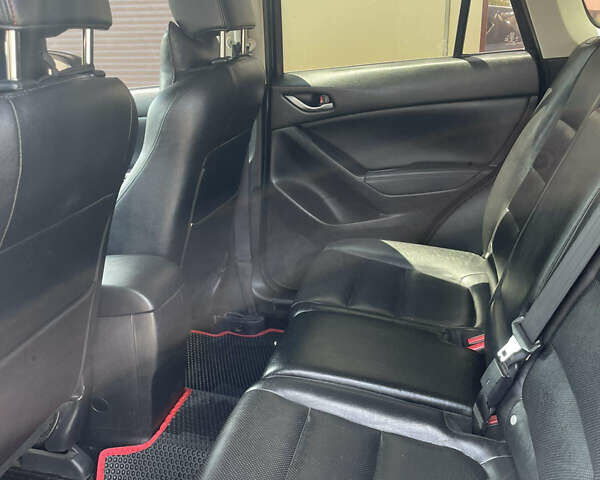 Черный Мазда СХ-5, объемом двигателя 2.5 л и пробегом 235 тыс. км за 14000 $, фото 11 на Automoto.ua