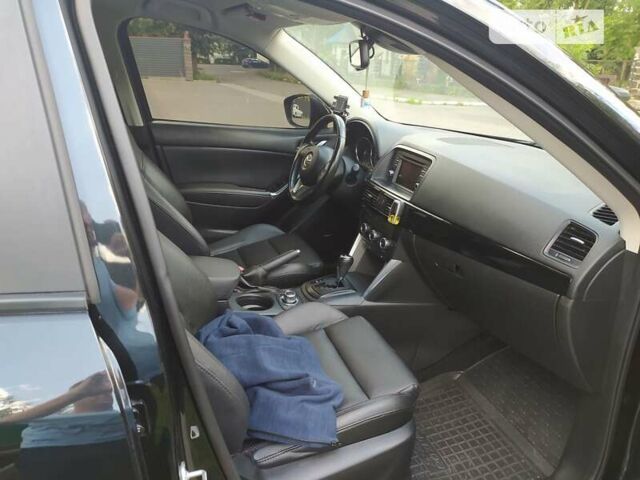 Черный Мазда СХ-5, объемом двигателя 2.2 л и пробегом 207 тыс. км за 13500 $, фото 2 на Automoto.ua