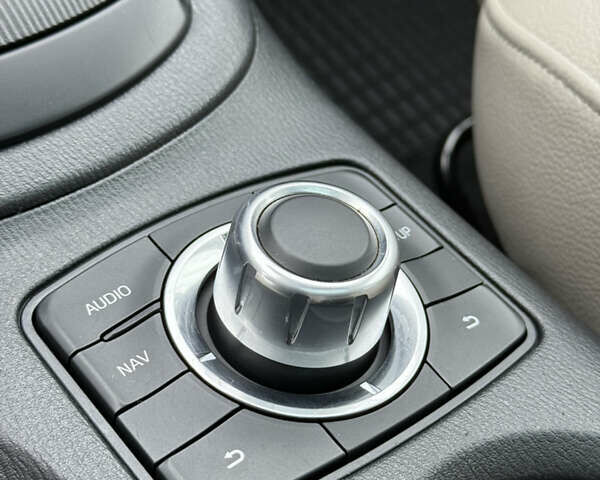 Чорний Мазда СХ-5, об'ємом двигуна 2.2 л та пробігом 204 тис. км за 13350 $, фото 49 на Automoto.ua