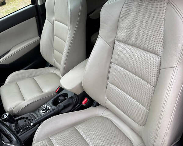 Чорний Мазда СХ-5, об'ємом двигуна 2.49 л та пробігом 212 тис. км за 15900 $, фото 11 на Automoto.ua