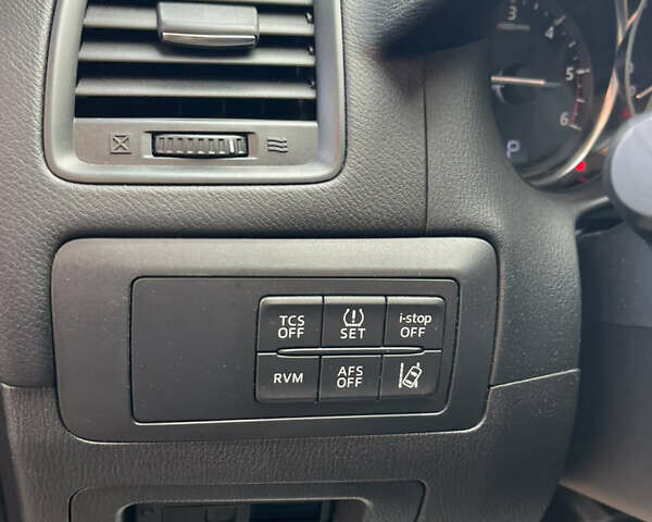 Чорний Мазда СХ-5, об'ємом двигуна 2.2 л та пробігом 216 тис. км за 13600 $, фото 16 на Automoto.ua