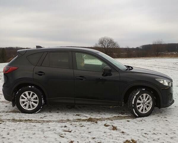 Черный Мазда СХ-5, объемом двигателя 2.2 л и пробегом 235 тыс. км за 9000 $, фото 3 на Automoto.ua