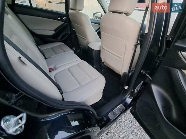 Черный Мазда СХ-5, объемом двигателя 2.2 л и пробегом 204 тыс. км за 13300 $, фото 21 на Automoto.ua