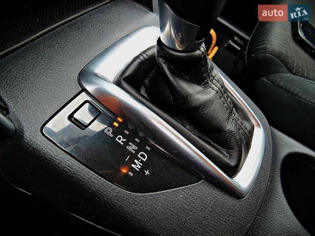 Черный Мазда СХ-5, объемом двигателя 2.49 л и пробегом 189 тыс. км за 13750 $, фото 14 на Automoto.ua