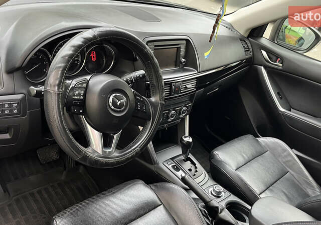 Черный Мазда СХ-5, объемом двигателя 2.19 л и пробегом 240 тыс. км за 15000 $, фото 13 на Automoto.ua