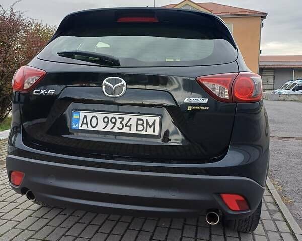 Мазда СХ-5 2014 у Мукачеве на Automoto.ua Чорний Мазда СХ-5, об'ємом двигуна 2 л та пробігом 130 тис. км за 12500 $, фото 3 на Automoto.ua