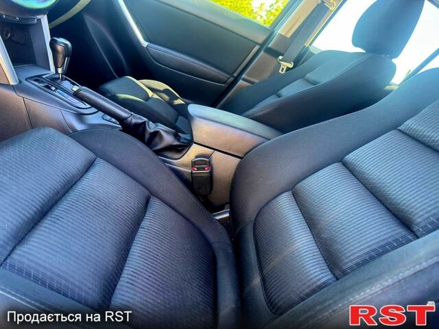 Черный Мазда СХ-5, объемом двигателя 2.2 л и пробегом 190 тыс. км за 12750 $, фото 5 на Automoto.ua