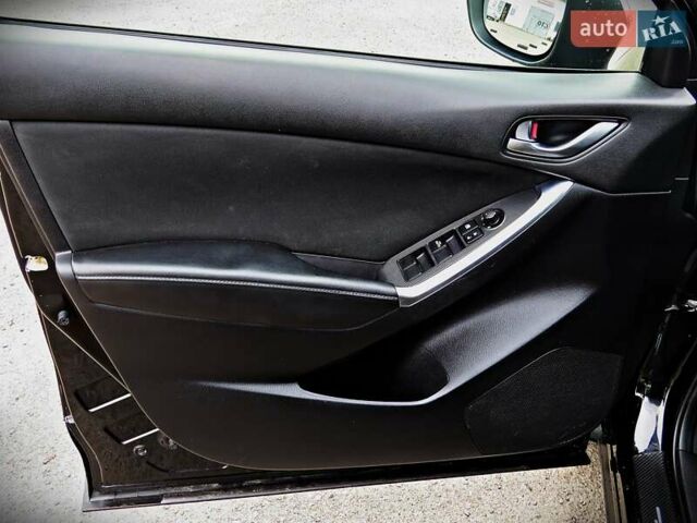 Черный Мазда СХ-5, объемом двигателя 2.49 л и пробегом 189 тыс. км за 13750 $, фото 7 на Automoto.ua