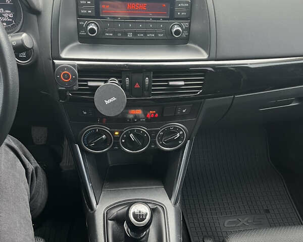 Черный Мазда СХ-5, объемом двигателя 2 л и пробегом 230 тыс. км за 13300 $, фото 13 на Automoto.ua