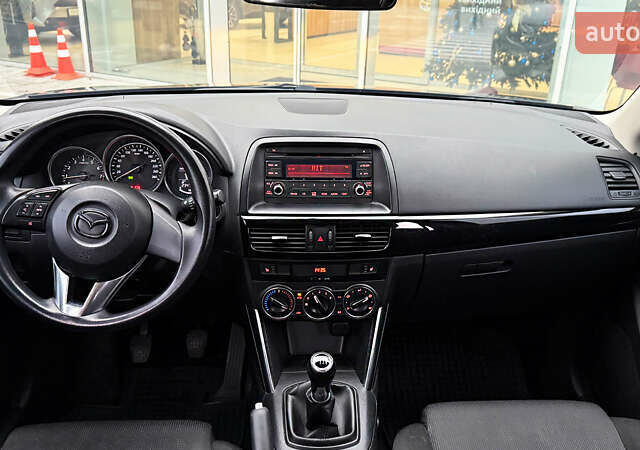 Черный Мазда СХ-5, объемом двигателя 2 л и пробегом 235 тыс. км за 12700 $, фото 7 на Automoto.ua