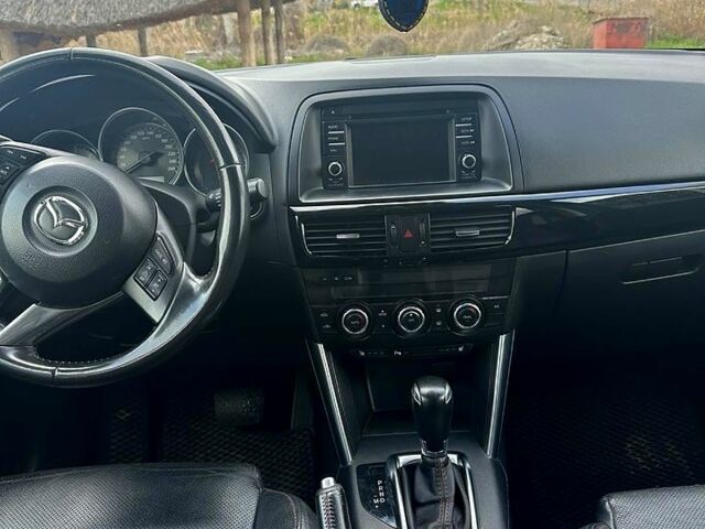 Чорний Мазда СХ-5, об'ємом двигуна 2.2 л та пробігом 258 тис. км за 16300 $, фото 5 на Automoto.ua