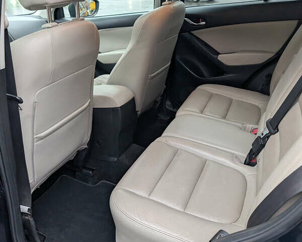 Чорний Мазда СХ-5, об'ємом двигуна 2.5 л та пробігом 186 тис. км за 13500 $, фото 13 на Automoto.ua