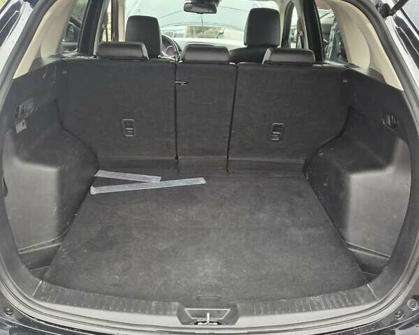 Черный Мазда СХ-5, объемом двигателя 2.19 л и пробегом 275 тыс. км за 12400 $, фото 12 на Automoto.ua