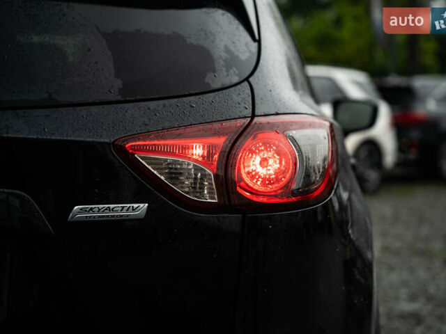 Черный Мазда СХ-5, объемом двигателя 2.5 л и пробегом 172 тыс. км за 13700 $, фото 7 на Automoto.ua