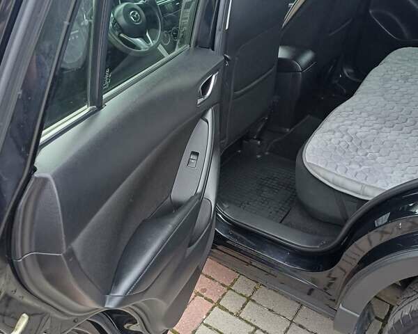 Мазда СХ-5 2014 у Мукачеве на Automoto.ua Чорний Мазда СХ-5, об'ємом двигуна 2 л та пробігом 130 тис. км за 12500 $, фото 1 на Automoto.ua